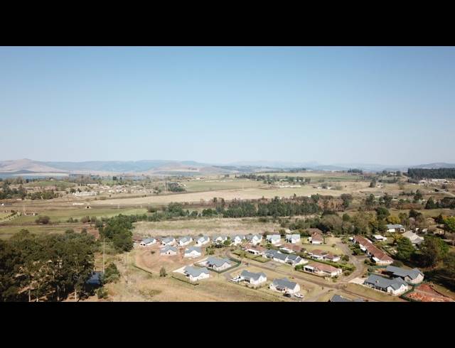 3 BEDROOM TOWNHOUSE FOR SALE IN GREENDALE